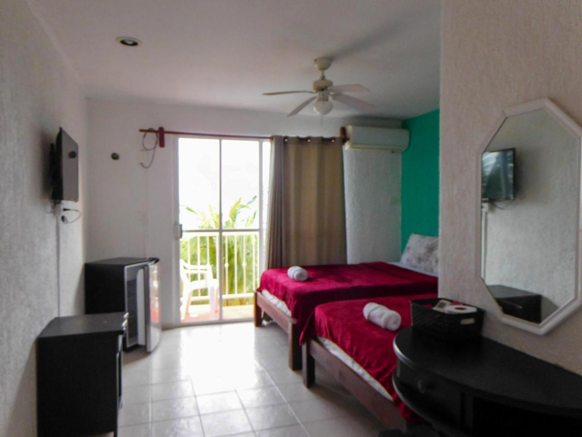Hotel Ma Elena Isla Mujeres Buitenkant foto