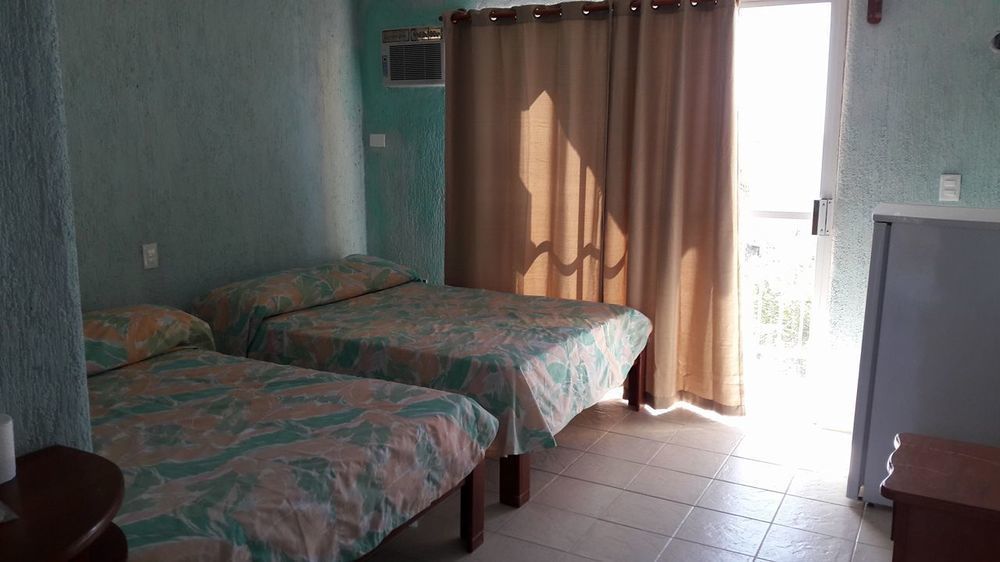 Hotel Ma Elena Isla Mujeres Buitenkant foto